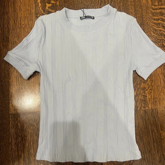NWT Zara Light Blue Top US M - Picture 1 of 6